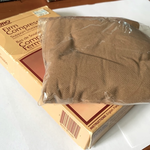 ✨Vintage FUTURO Firm Compression Medical Support Stockings Beige Sz L - Picture 2 of 6